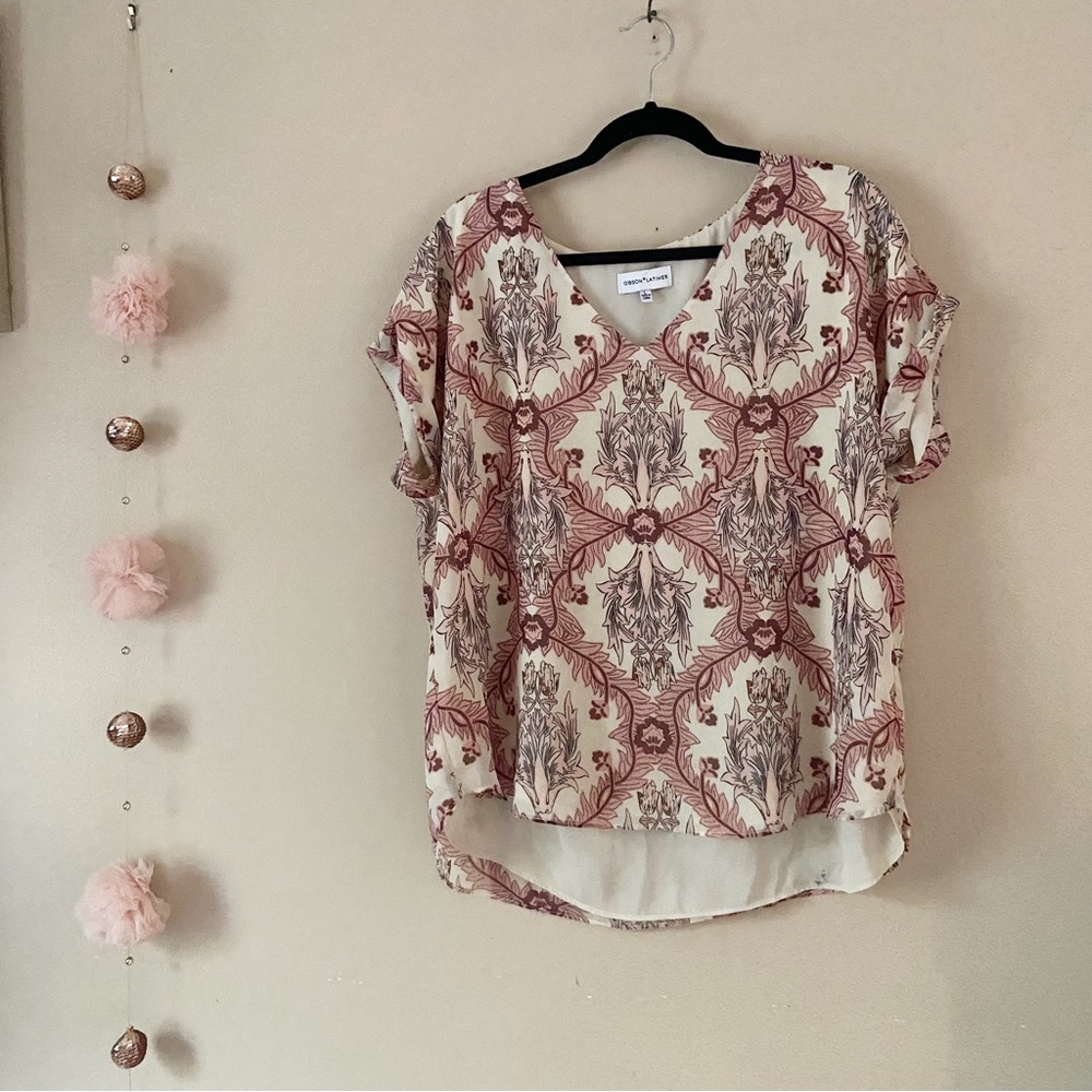 Gibson Latimer• pink red floral pattern v neck shirt sleeve dress top